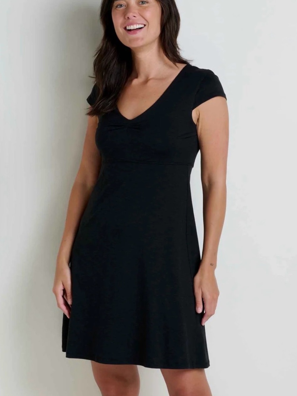 Toad & Co Rosemarie Dress Size Medium Black Short Sleeve V-Neck Knee Length